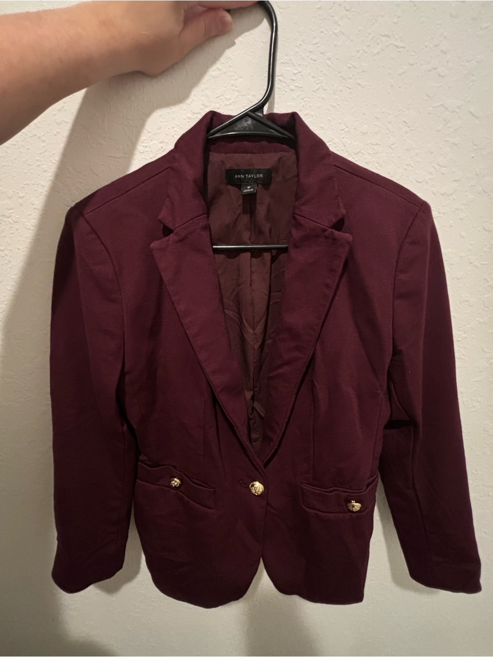 Ann Taylor Single button blazer in Ponte Women's in color plum burgundy